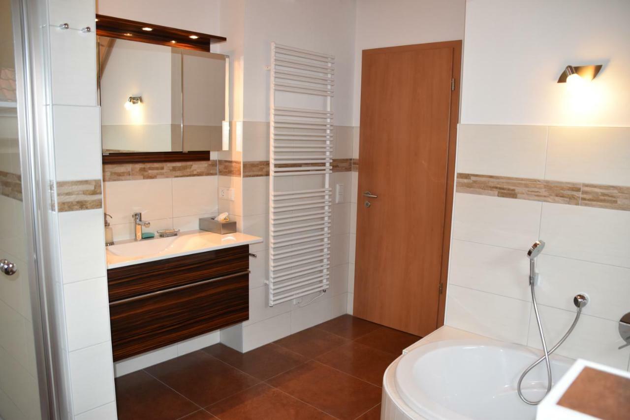Villa Rosa Pfreimd ภายนอก รูปภาพ